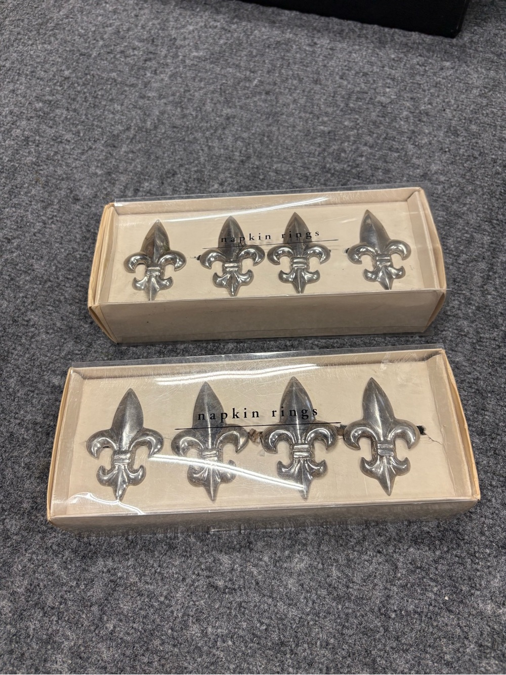 Pier 1 Silver Fleur-de-Lis Napkin Rings, Set of 8
